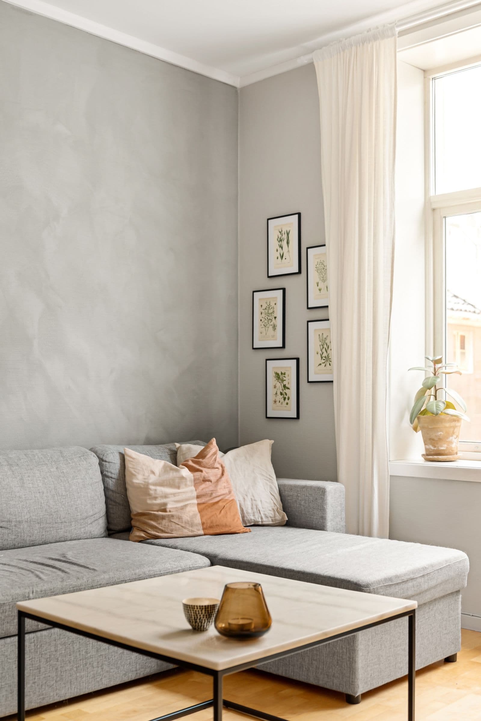 4 BHK residence B-1801